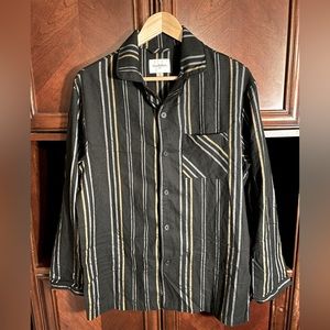 NWOT Goodfellow & Co. - long sleeve button up blouse for Women (Small)